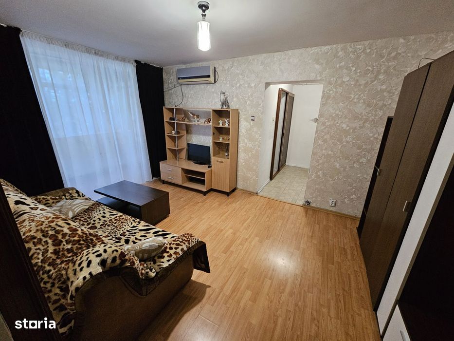 Inchiriez ap cu 2 camere zona Scoala 5