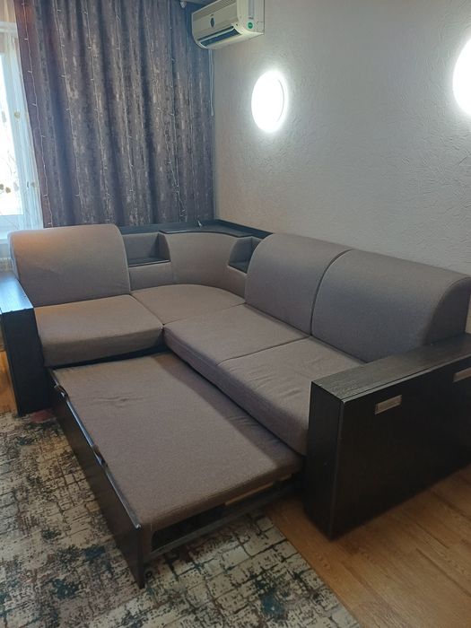 Продам диван в отличном состоянии