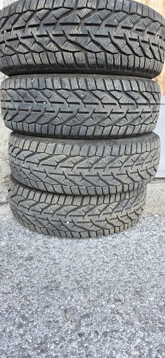 ГУМИ Три комплекта 195/65/15  8-9ММ ,185/60/15 7.5-8мм