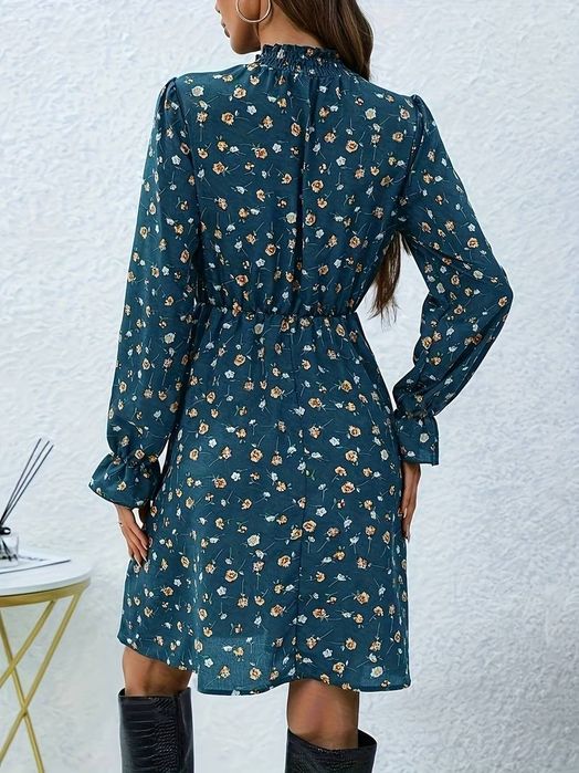 Рокля с флорален мотив S