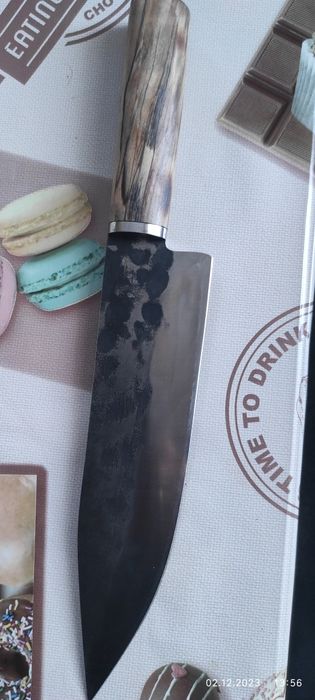 Ръчно кован нож..