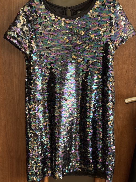 Rochie eleganta cu paiete reversibile marimea 128