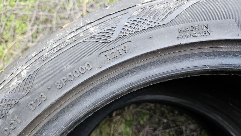 2бр гуми 235 45 17 вредещайн vredestein