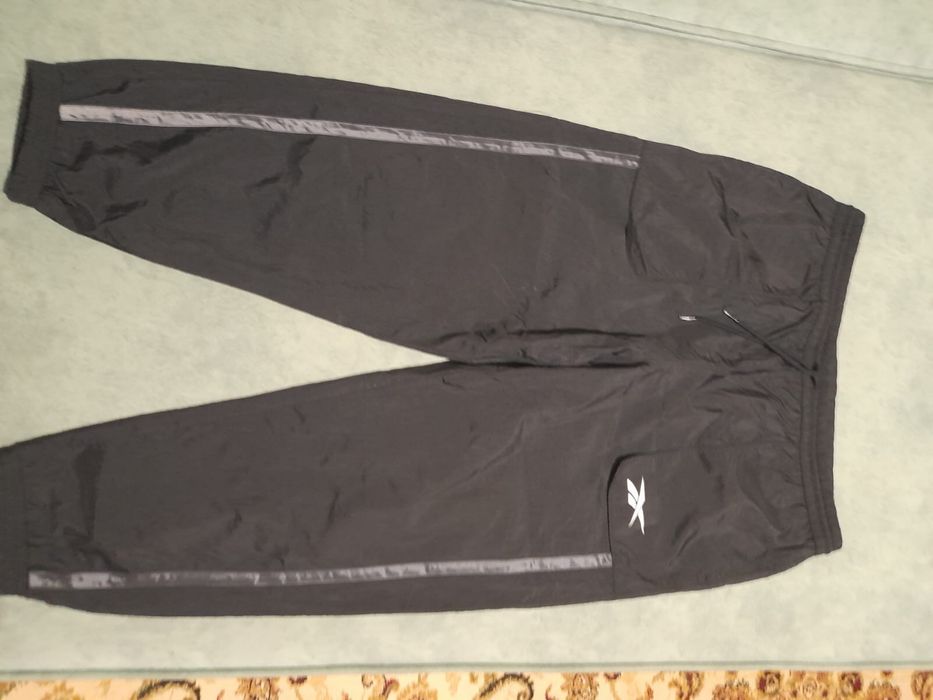 Штаны Reebok vector