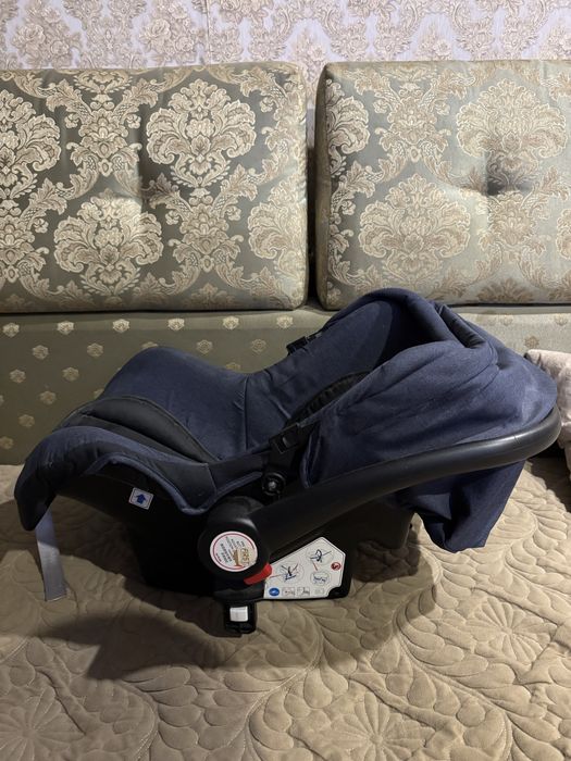 Детская коляска.