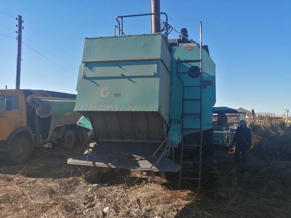 Продам комбаин в хорошем состоянии