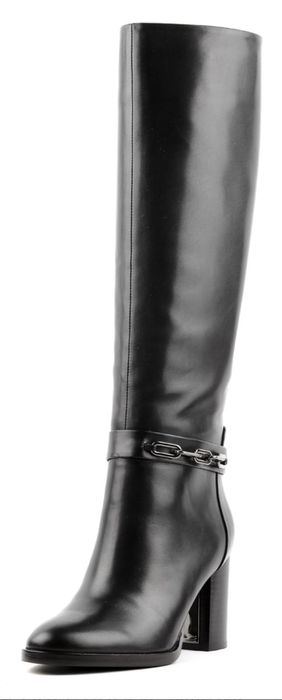 Продам Женские сапоги зимние