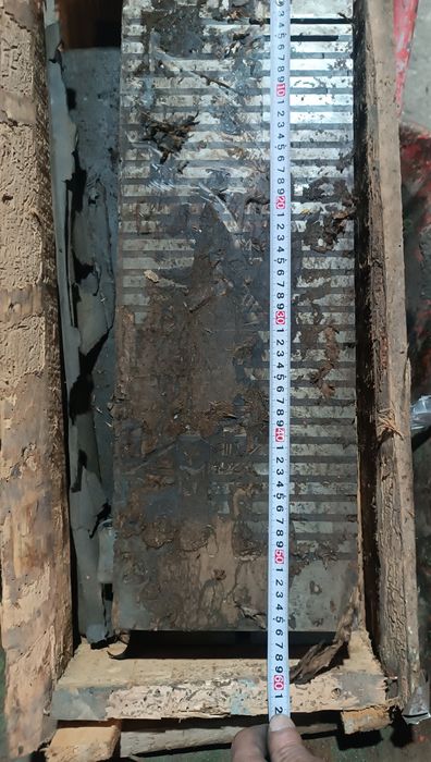 Продам   магнитный стол 56см/20см