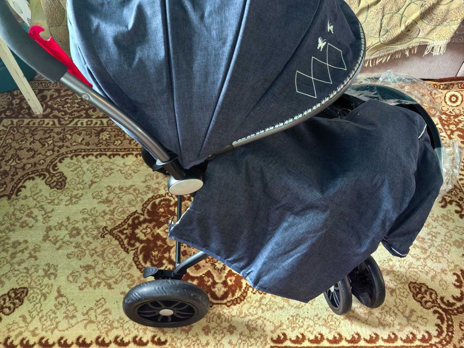 Детская коляска продаётся