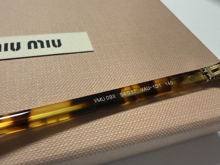 Рамки за диоптрични очила Miu Miu.