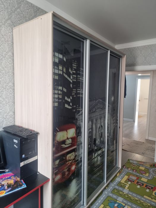 Продаётся шкаф.                   .