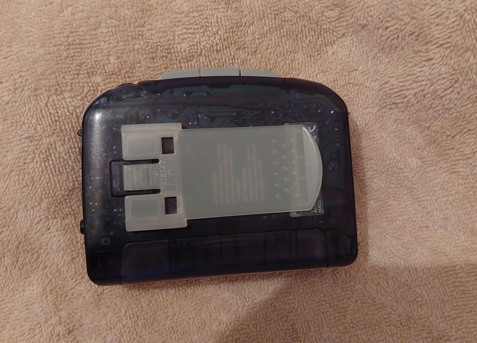 Уокмен AIWA с радио