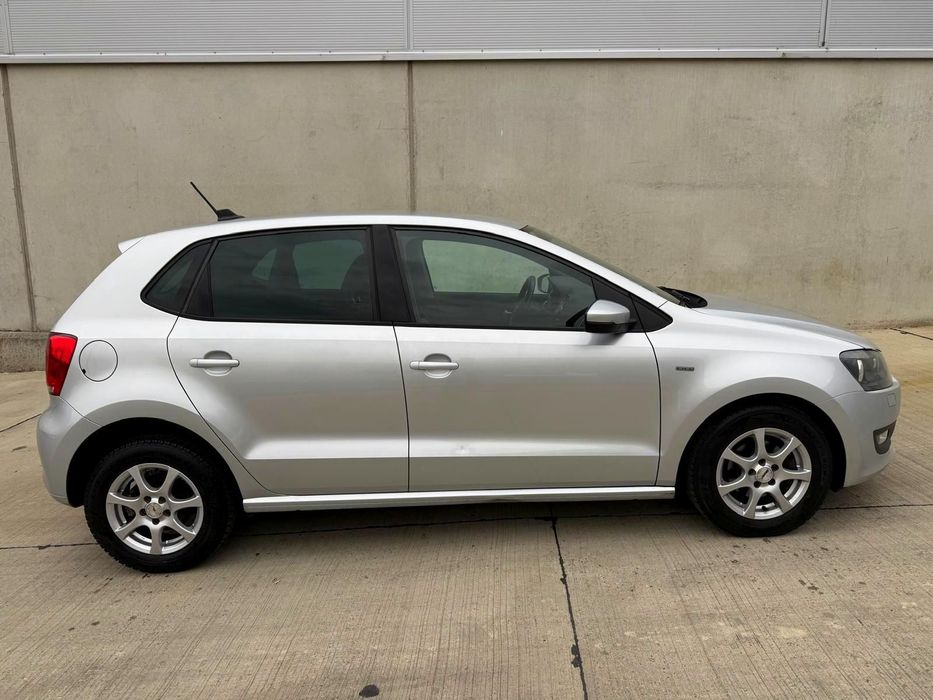 Volkswagen Polo 2014 benzină, 5.013 € — imagine 3