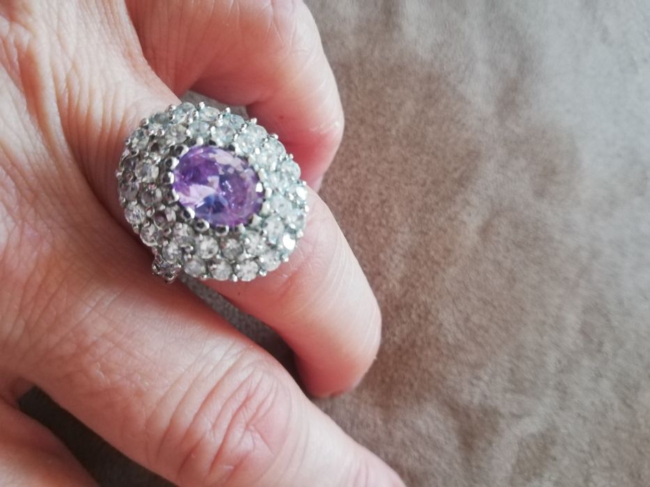 Сребърни обеци с пръстен