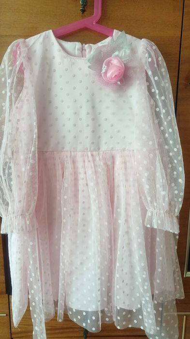 Платье на девочку