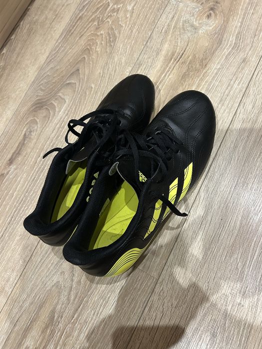 Футболни Бутонки Adidas Copa и Kaiser 5