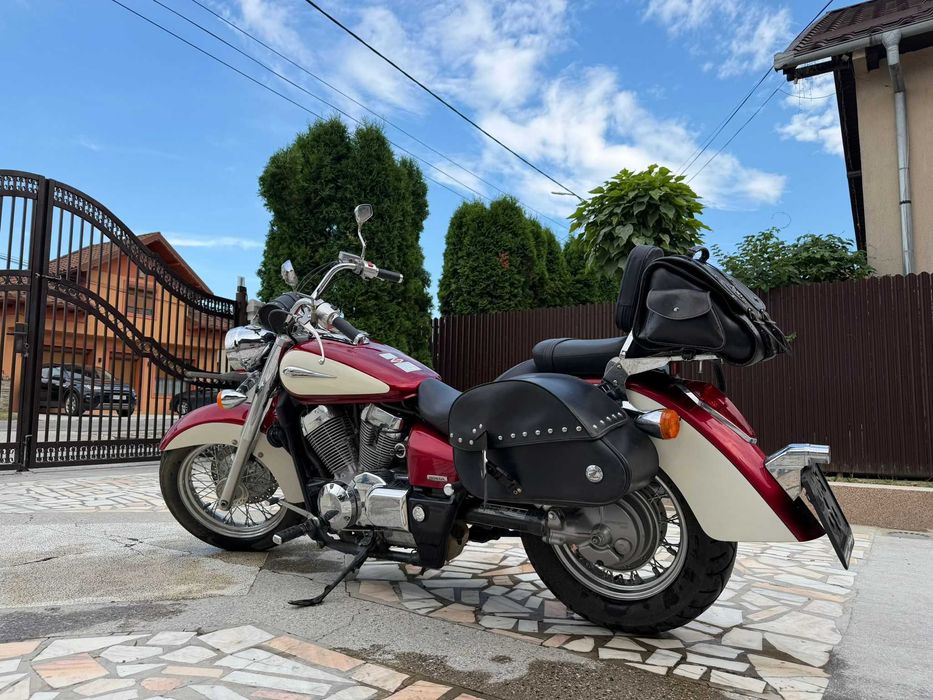 honda shadow 750 (VT750C)