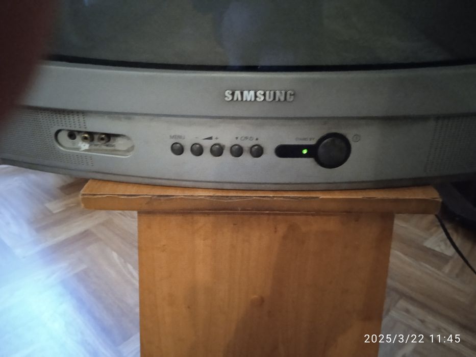 Продам ТВ-SAMSUNG(Карея)-d54