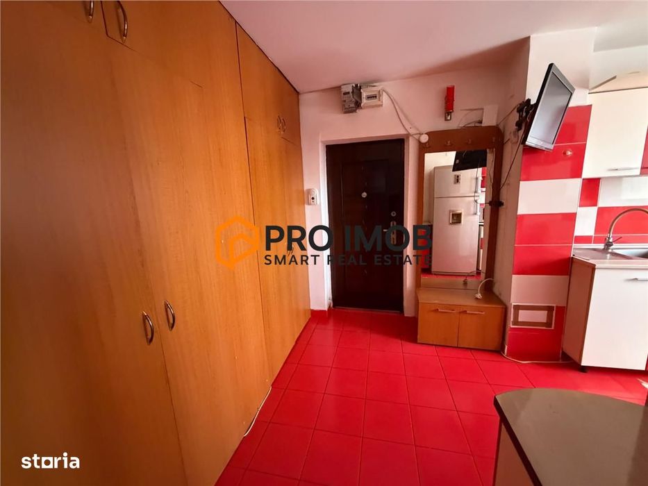 Apartament 2 camere cf 1 semidecomandat zona Unirii Sud
