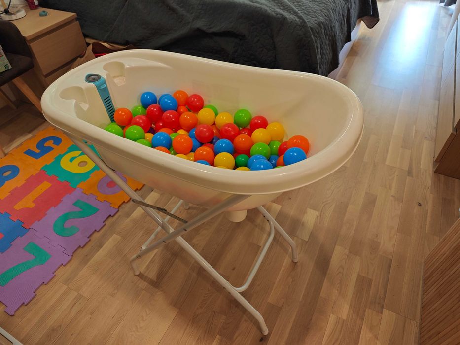 Kомплект вана със стойка