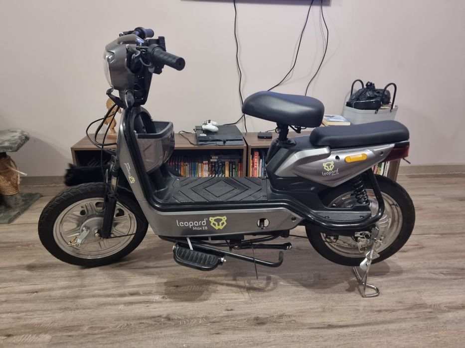Электроскутер Leopard Max E8