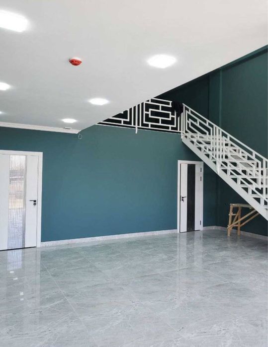 Аренда офис или Showroom в Депо молл 135 кв м