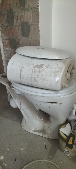 Унитаз для ремонта