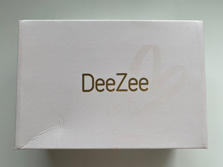 Бежови сандали на висок ток