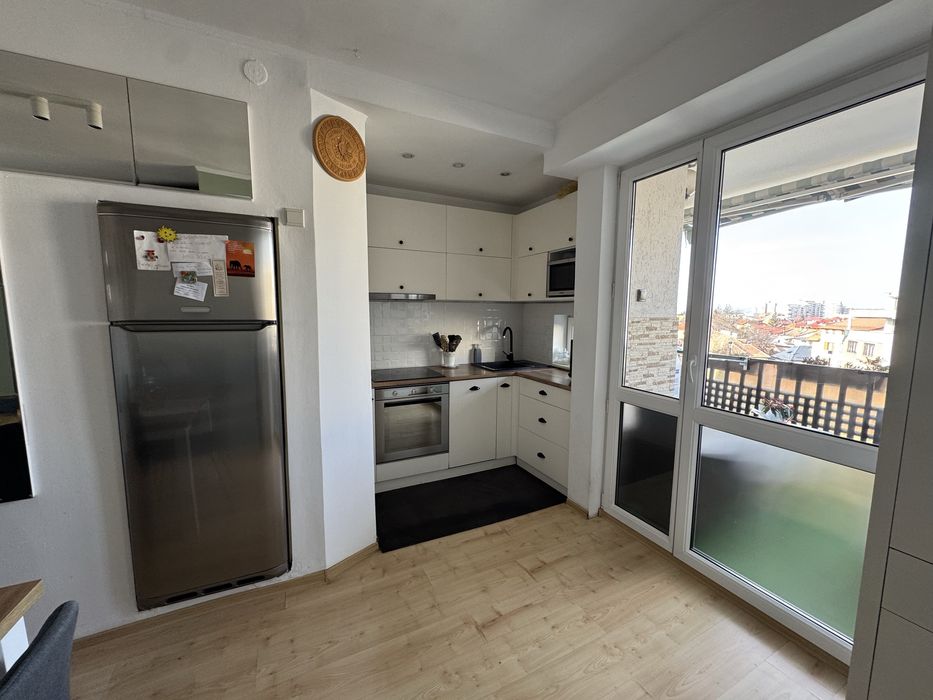 Proprietar vand apartament Centru Civic 4 camere , fara agentii