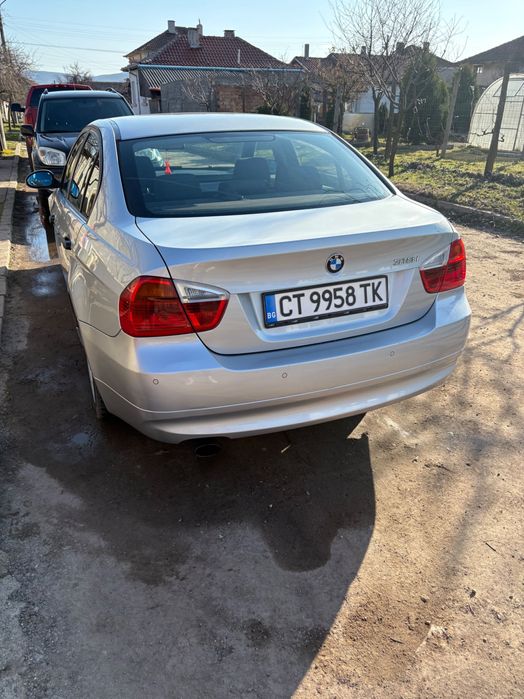 BMW e90 318i 2.0