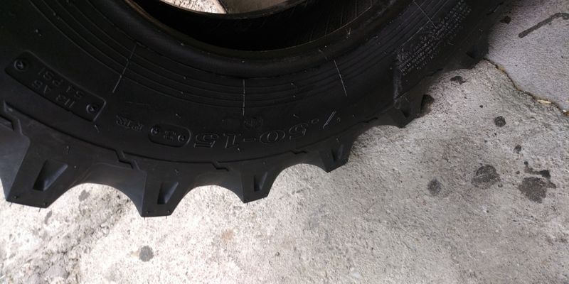 cauciucuri noi 7.50-15 cauciucuri de tractiune noi pentru 4x4 3QZX