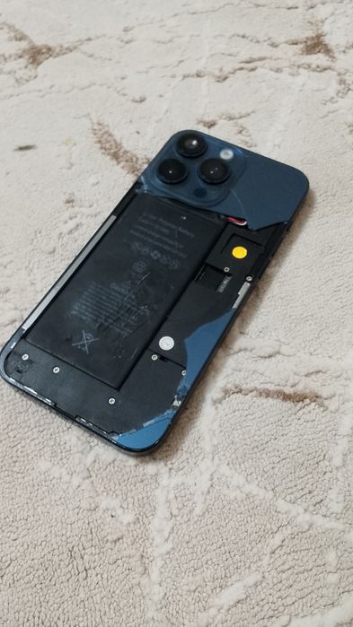 Продам 2 iPhone 15 Pro Max (FAKE)
