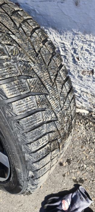 Резина зимняя hankook