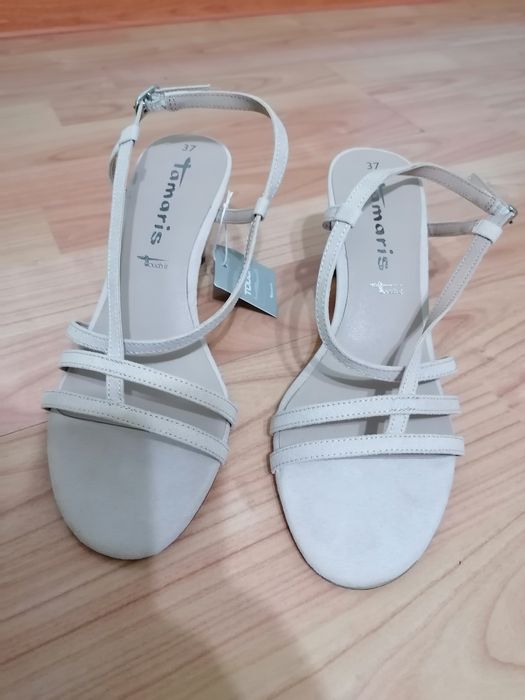 Sandale Tamaris crem