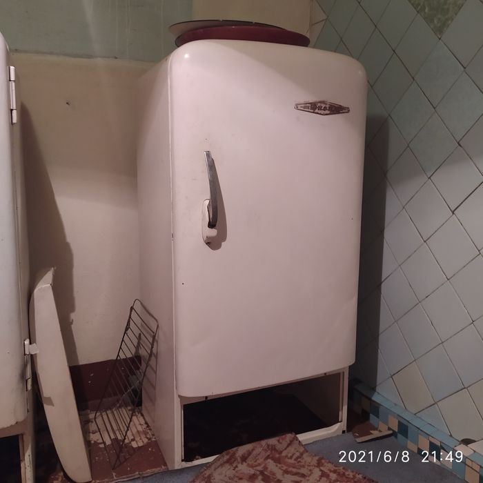 Холодилник сотилади ДНЕПР Холодильник