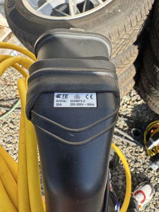 Cabluri de incarcare masini electrice sau phev