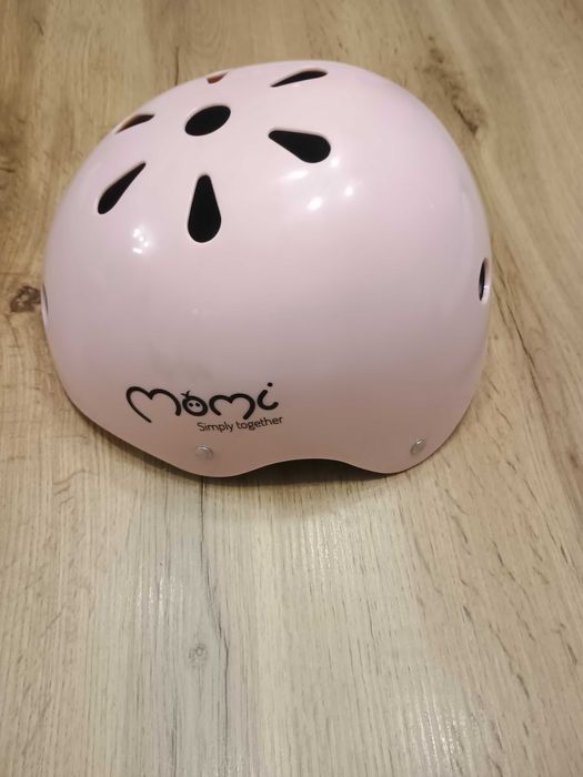 Vând patine și casca pt copii