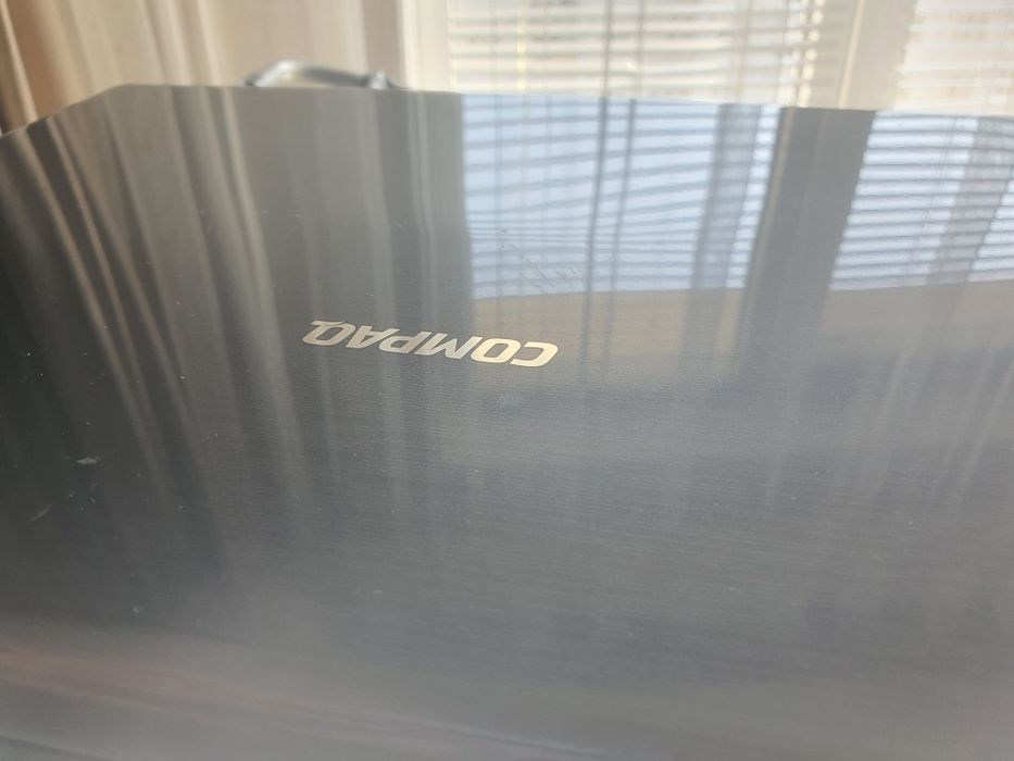 Ноутбук компьютер