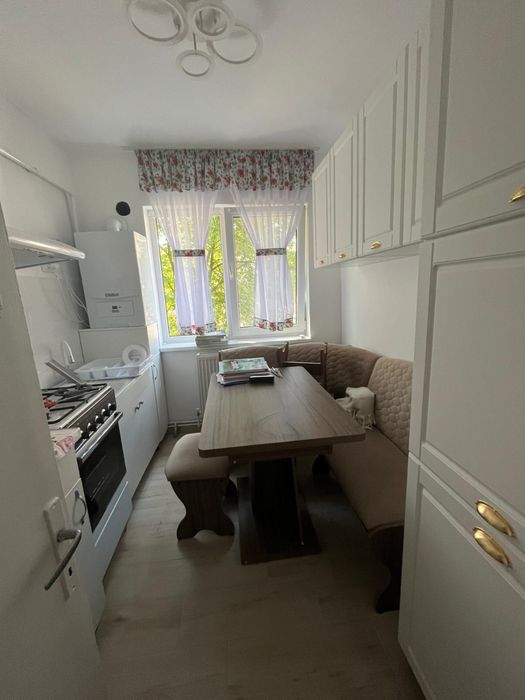 Apartament de inchirat