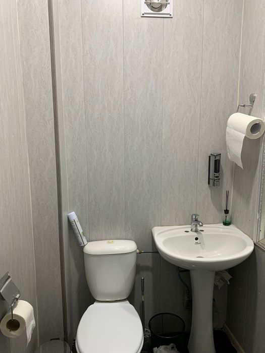 АРЕНДА! 5/1/2- центр, нежилое помещение, 135 кв, евроремонт 1500$