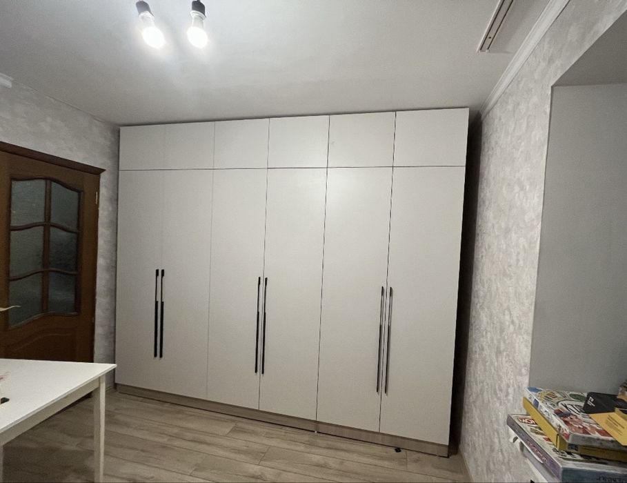 Сборка  корпусной мебили разборка мебели