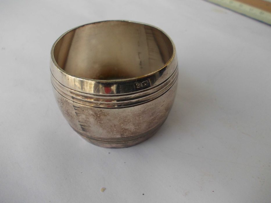 Inel vechi pentru servet