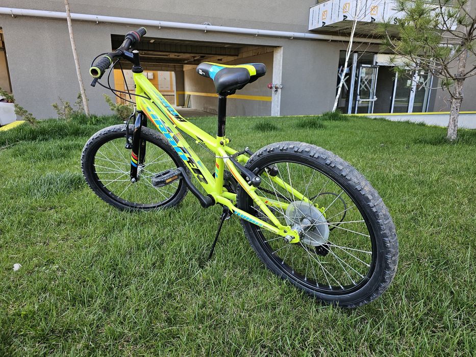 Bicicleta copii 6 -10 ani +  Casca si  tricicleta Cadou