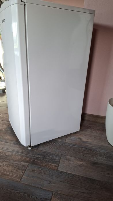 Vand frigider Arctic 138 litri