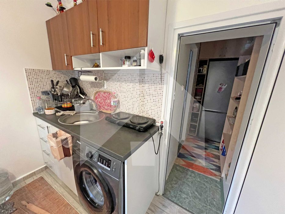 Продава еднофамилна, едноетажна къща в с. Средня (Шумен). ТОП имот!