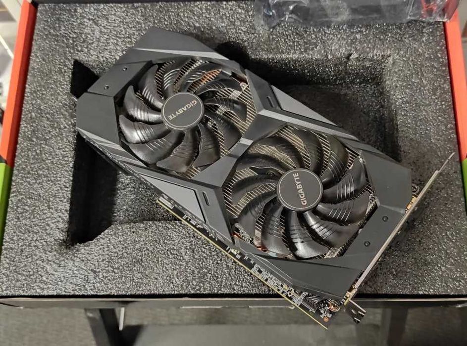 Видеокарта GeForce GTX 1660 Super