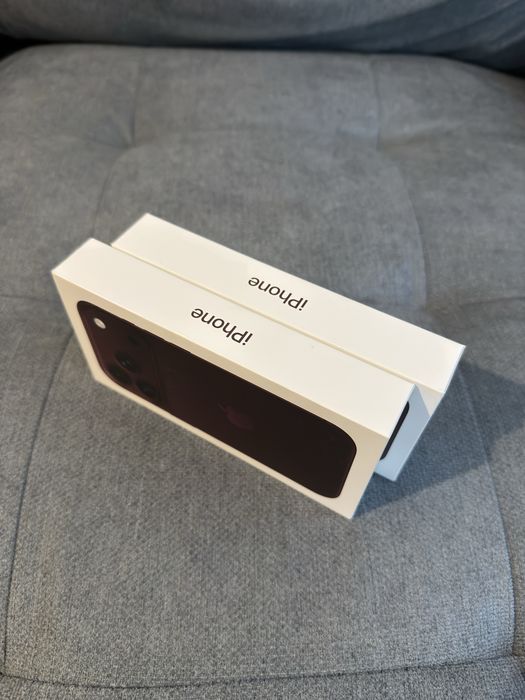 Iphone 18 pro Burgundy 256GB