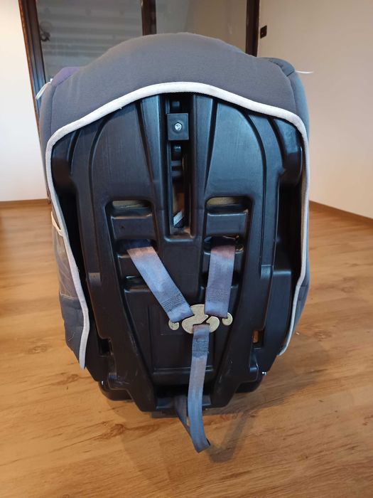 Scaun de auto pentru copii 9-18 kg