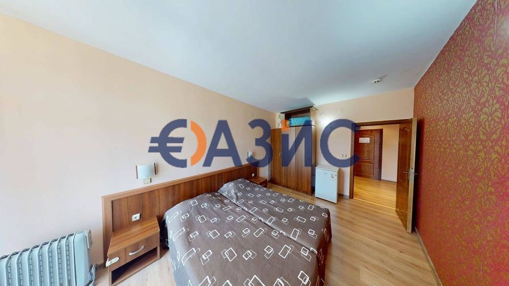 Продава се Двустаен апартамент в к.к. Слънчев бряг - 67 кв.м за 1120 €/кв.м - Снимка #12