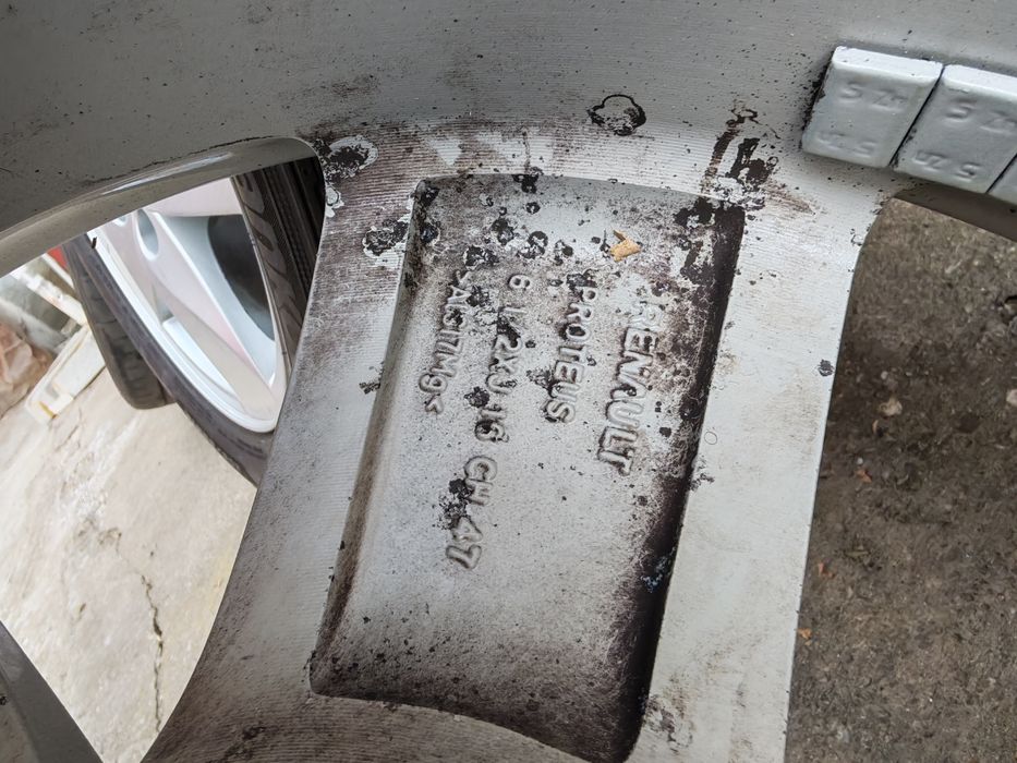 Jante aliaj originale Renault R16 5x114.3 + anvelope 205/55 R16